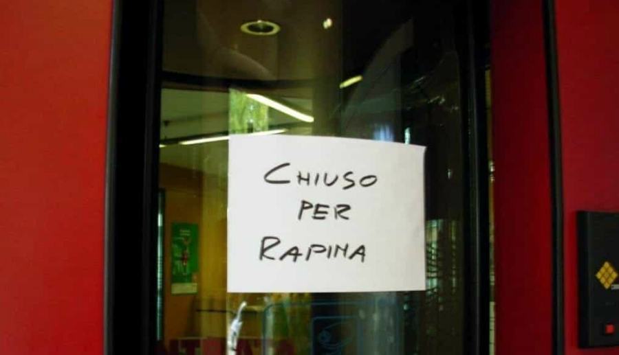 chiuso rapina banca 2 1