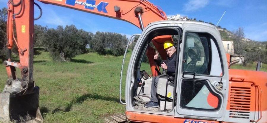 cimitero migranti corbelli ruspe tarsia