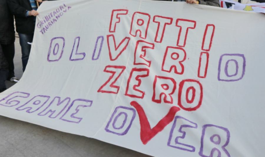 cinquestelle dimissioni oliverio