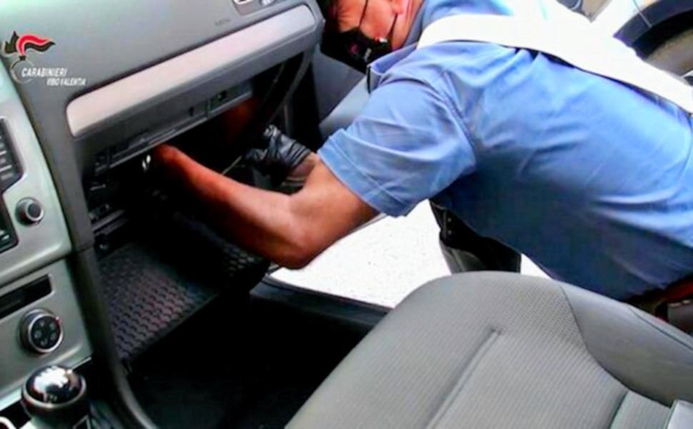 In auto con 150 grammi di cocaina purissima: arrestato pensionato 51 cocaina pensionato