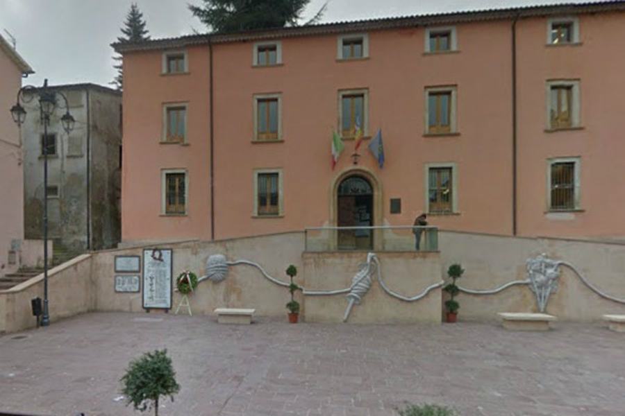 Riscossione Tributi a Mendicino: Reda bacchetta il sindaco 51 comune mendicino 600x400 1