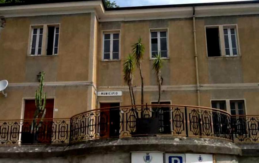comune municipio falerna