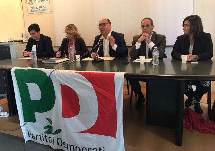 Gruppo Consiliare Pd si rivolge al Tar: "Occhiuto favorisce la speculazione edilizia" 51 conferenza stampa pd