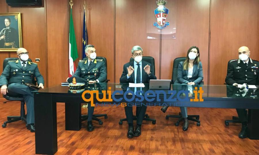 "Silence", migliaia di ore di lavoro e i reparti erano sporchi. Spagnuolo: «ruberie» 53 conferenza stampa silence 01