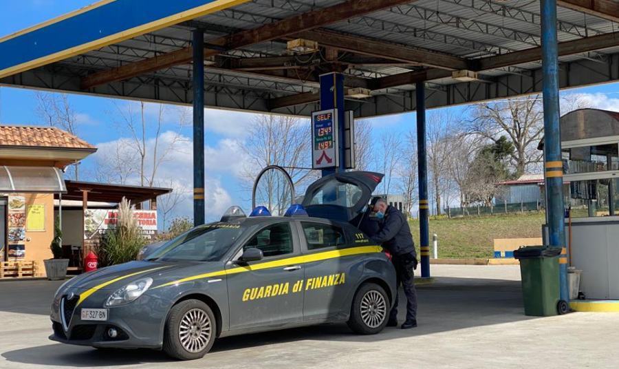 "Terra Nostra", colpo al patrimonio da 20 milioni di Giovanni "Billy" Mancuso 53 confisca distributore carburante giovanni mancuso finanza