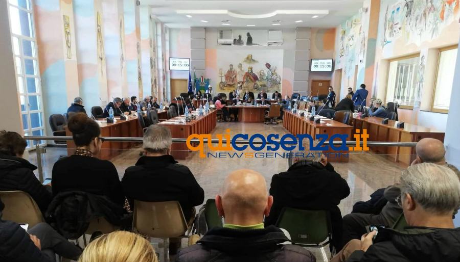 consiglio comunale cosenza METRO 01