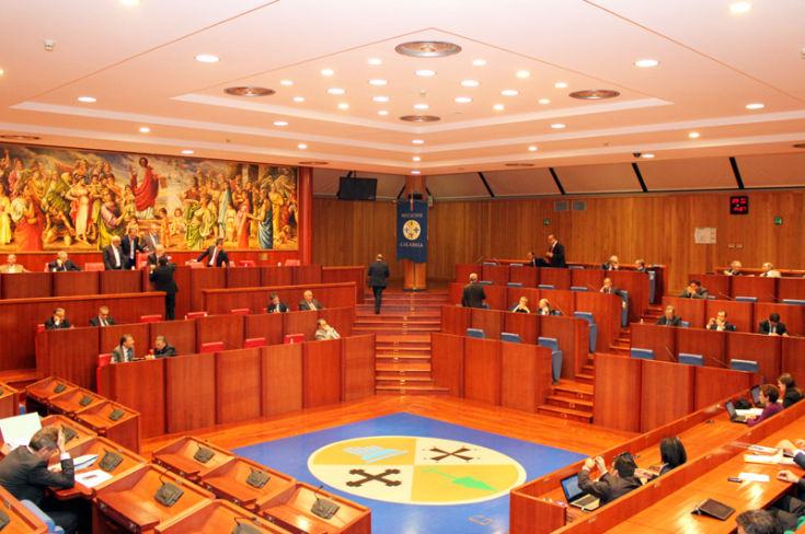 Caos nei servizi sociali calabresi: famiglie indigenti, disabili e lavoratori a rischio 58 consiglio regione calabria diretta streaming 2