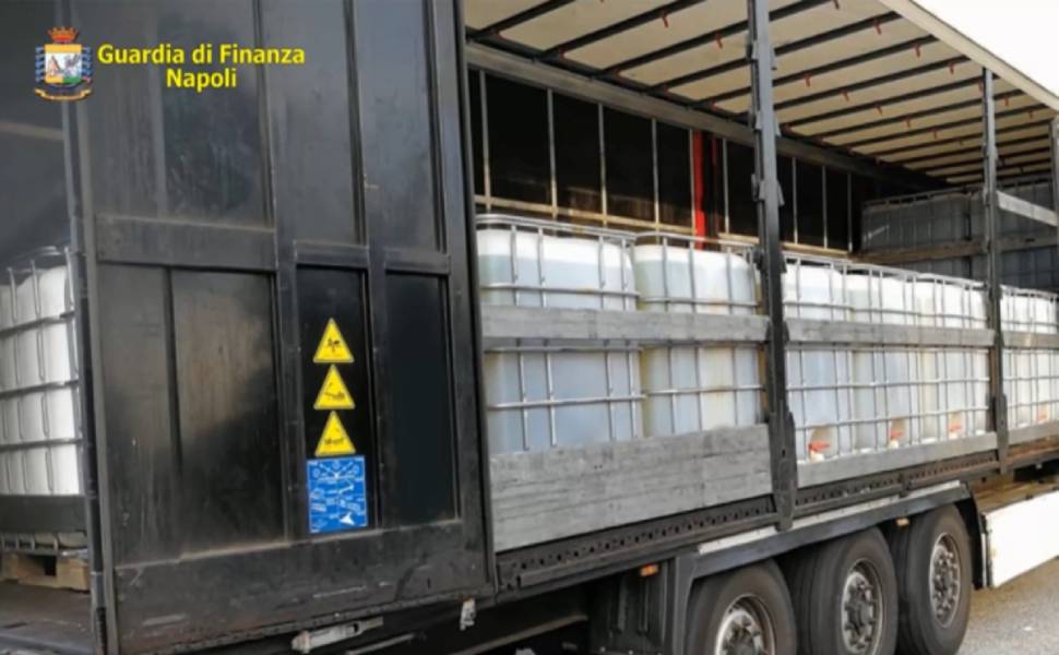 contrabbando gasolio napoli sequestro