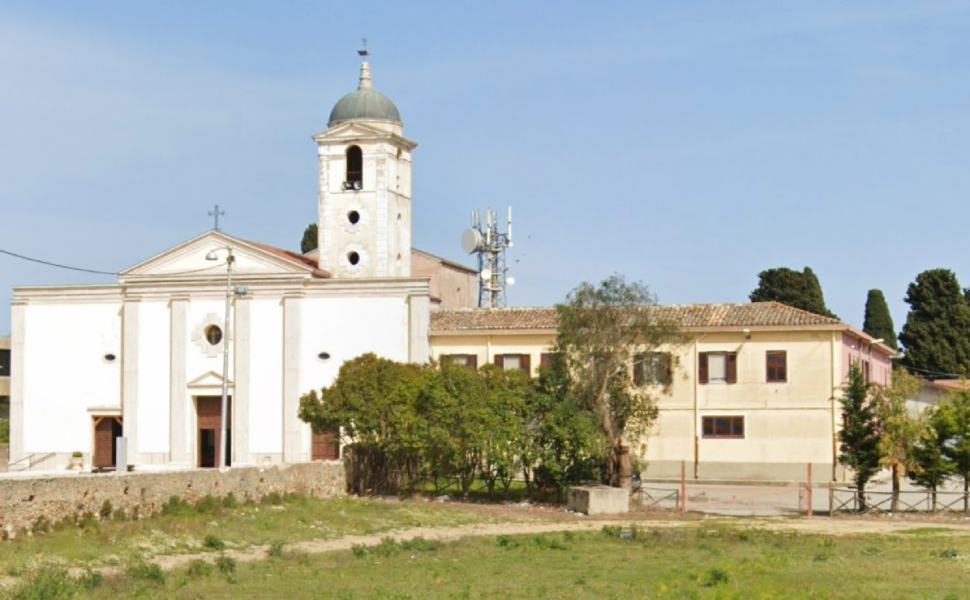 Si svuota il convento dopo 400 anni, frati scrivono ai fedeli "siamo rimasti in pochi" 51 convento frati crocifisso cutro kr