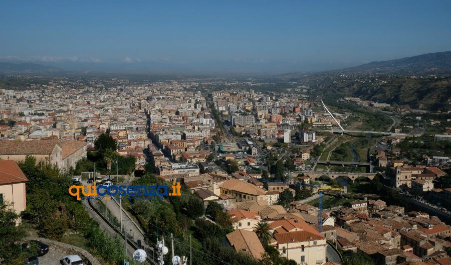 "Ecosistema urbano", Cosenza ottava nella 'top ten' nazionale e prima città del Sud in classifica 55 cosenza panorama