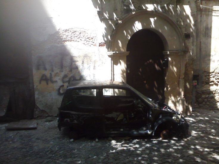 crollo cosenza vecchia 181