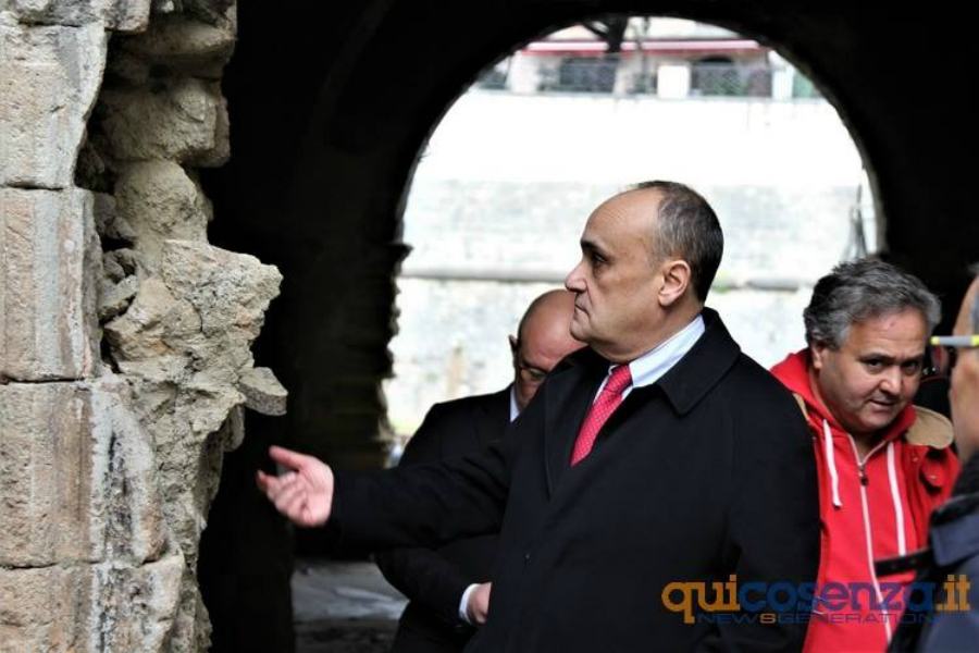 d63495c5 5745 4ed9 ae9b c946729d159e