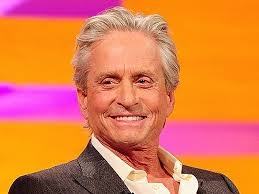 Michael Douglas smentisce: il suo cancro alla gola NON è stato causato dal sesso orale! 71 d6ec165f344a94afeeb01edfa2d39568