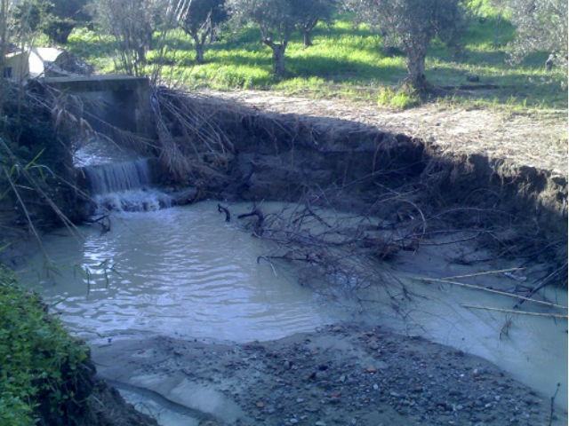 dabd4f92ea4f6283b5b3160868e1537b