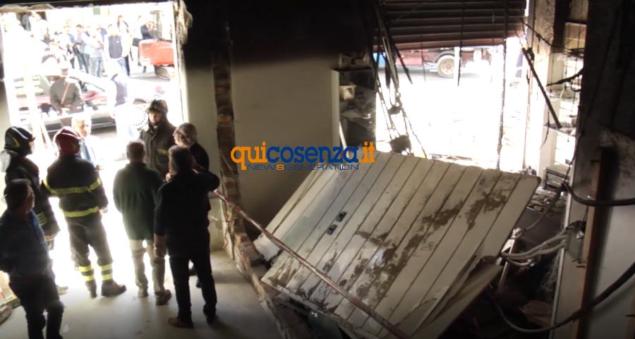 danni bilotti cafe cosenza 02