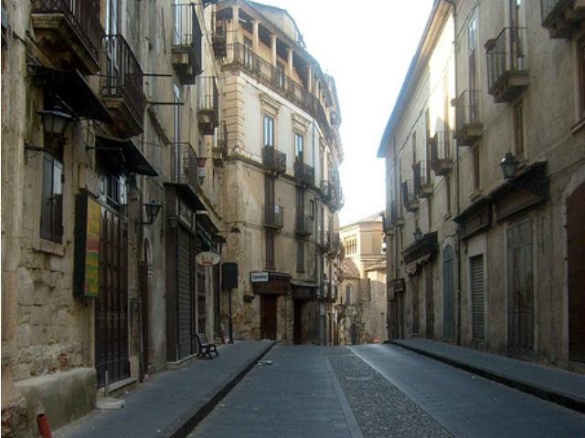 db917d09c73504e5f25d99d805a2d99e