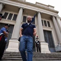 dcf9b0ea413bd175bdead666b019baf7