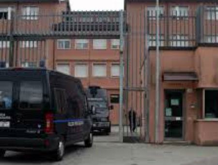 de2268736acbe77bf3d4429c79065829