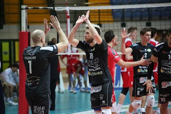 de687041cda34a17aa2311864ec3eddb