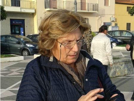 de8f352d9f6cce88542bceb7e04d356f