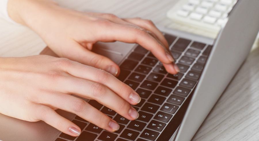 Didattica digitale, più di 160mila euro per 96 istituti scolastici calabresi 51 didattica digitale computer