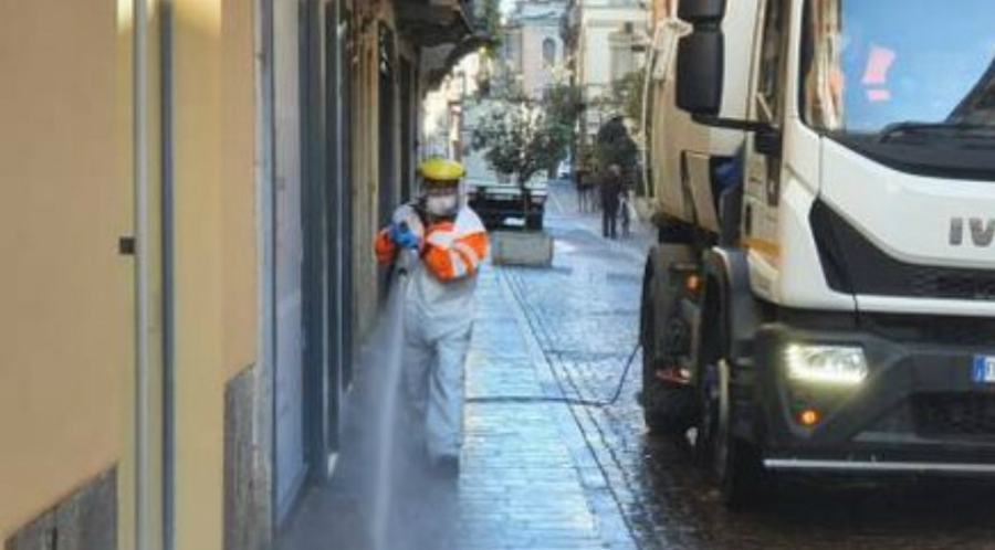 Coronavirus, disinfettare le strade "è una misura inutile e inefficace" 51 disinfezione territorio