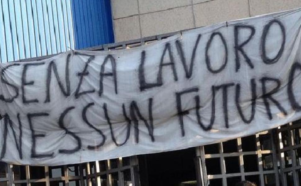 Ugl Calabria: "giovani scappano e 4 su 10 sono senza lavoro" 51 disoccupazione 3