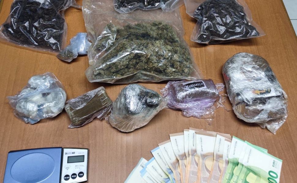 droga arresto 23enne catanzaro