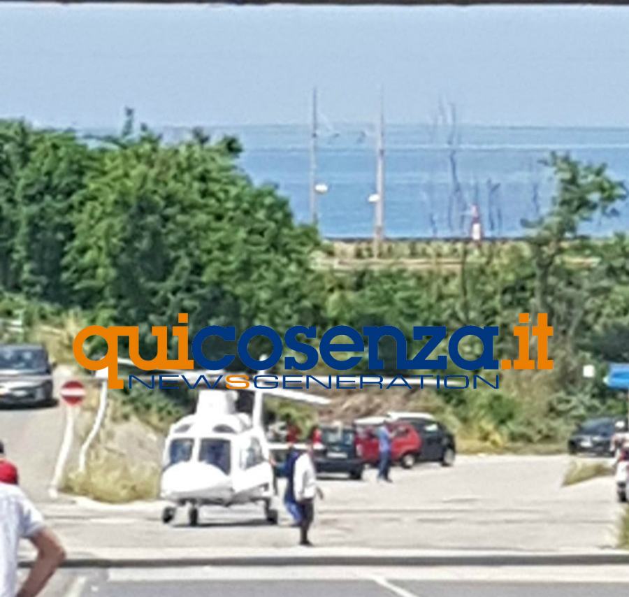 Amantea, scontro tra moto e auto: due morti. Il centauro precipita dal paramassi (Foto e video) 57 due