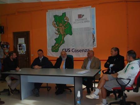 e1732088de42770a7a1382d3a6092cde