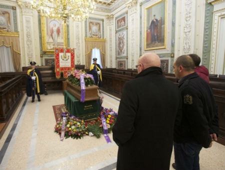 e50f23de914b927d4b1df49d5d2094d8