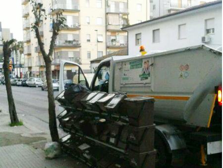 Rifiuti, sciopero dei lavoratori in Calabria: adesione dell'80% 62 ecologia oggi