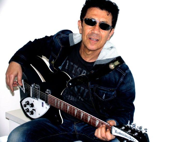 Grande ritorno in Calabria per Edoardo Bennato, in concerto a Vallefiorita 209 edoardo bennato