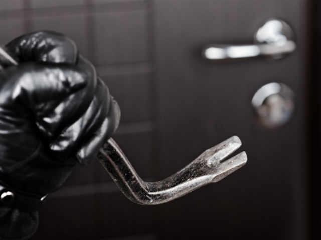 ee83eb087a970eebab7bdac4aceda7c3