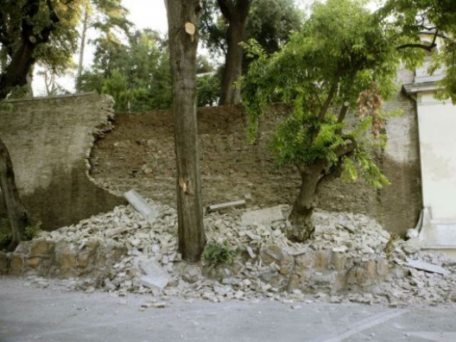 eea35a6813abfca6dfeb4395ac42fa28