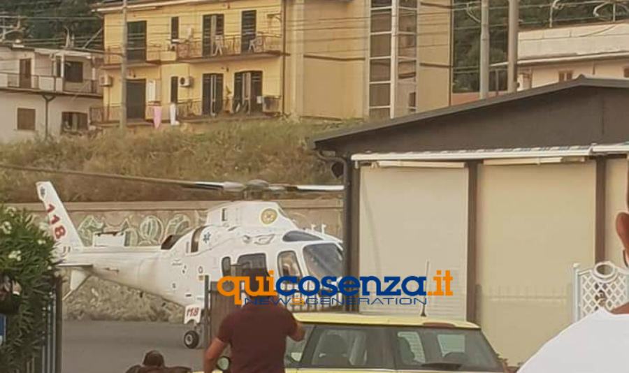 Ragazzino investito sul lungomare di Paola, è fuori pericolo 51 elisoccorso paola