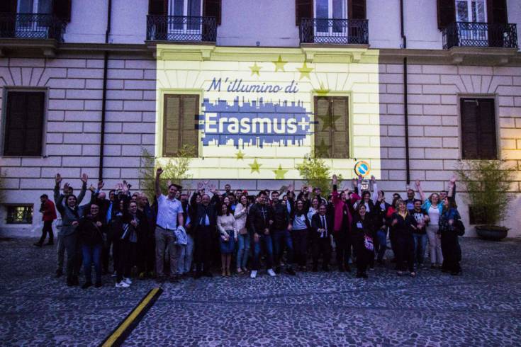 Grande festa alla Provincia di Cosenza per l'iniziativa 'M'illumino d'Erasmus' 74 erasmus