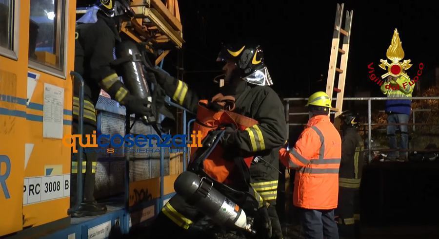 VIDEO - Simulato incidente ferroviario nella galleria Santomarco. Esercitazione e soccorsi 51 esercitazione vigili del fuoco incidente ferroviario