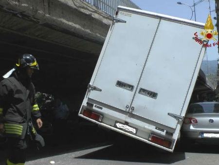 f208389dd6618418db74b96d2ad78416