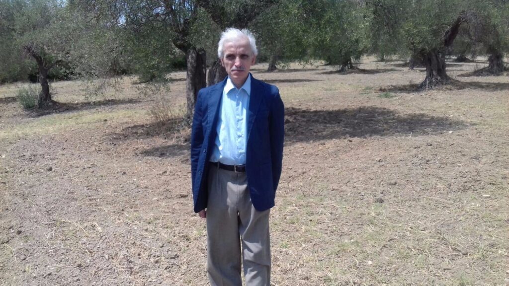 f20fb7dd 7256 43a9 9313 373f027a5108