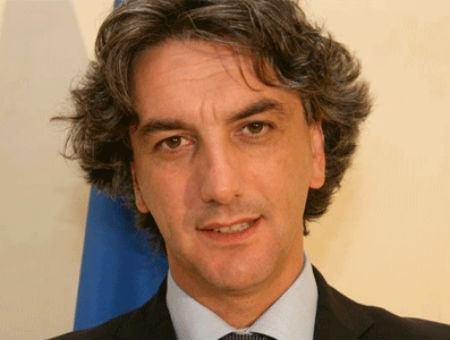 f2aafd0f595fb2a1ada5659ac2bf4a7a