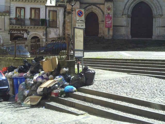 f3897df59437c141c2bfac29342a3e67