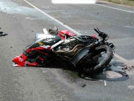 Muore sulla SS 18 come il padre, ma in motocicletta 76 f72ff2d16b1081aaef39dc8498c41f1e