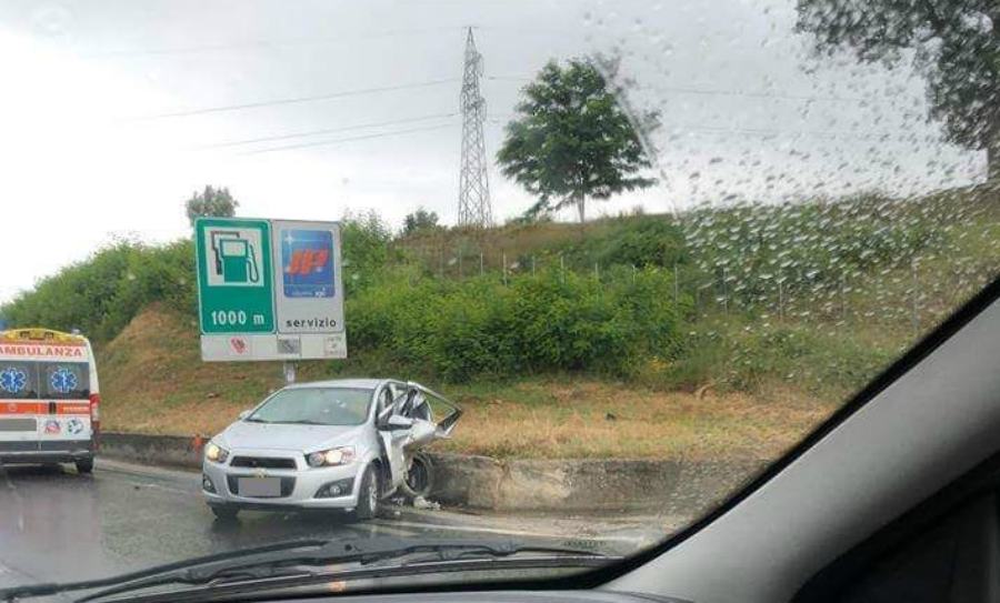 f9fc1fdb 223e 4e53 8cd4 e881f84f695c