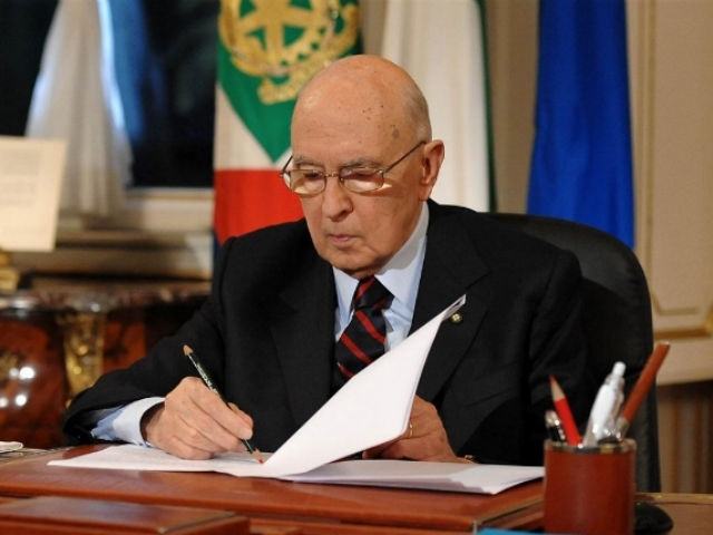 fc2fcece1904b34527bea4b57de71031