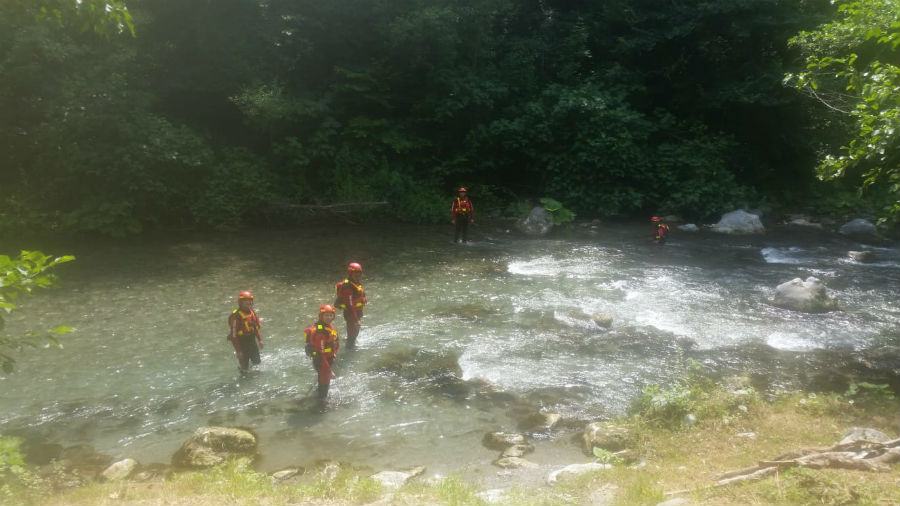 fc85b94c 3daa 4b8f a41f fa4d70f226a3