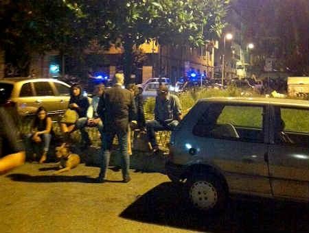 Città militarizzata, otto volanti presidiano piazza Santa Teresa 73 fc8a1b5a5b1298a90cf13c96ef497e36
