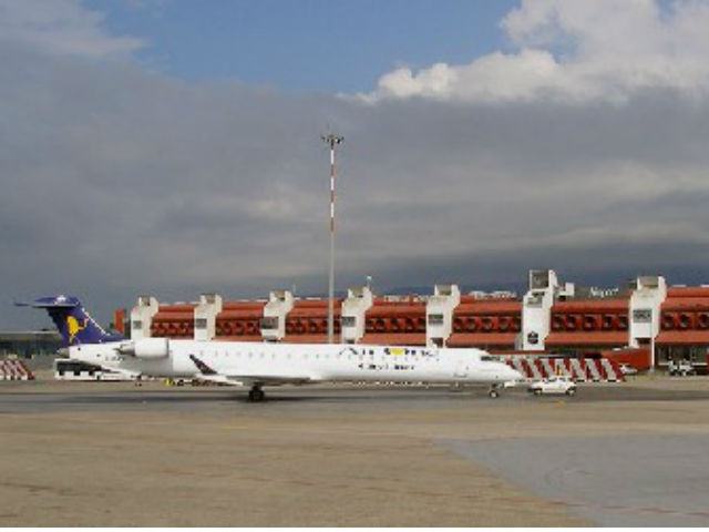 La lunga mano dei 'catanzaresi' sull'aeroporto di Lamezia 51 fd2df83eb84d78989a88c47f8c77c2fa