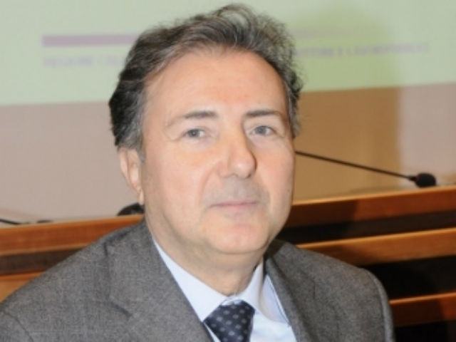 fdb04aac8fab95603ec2d637226aeef7