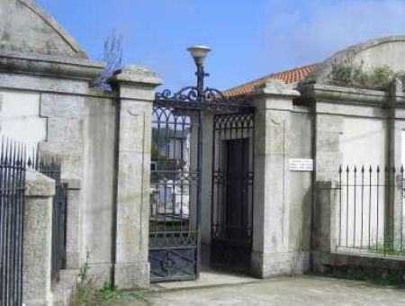 Sindaco fa scaricare i rifiuti vicino al cimitero, denunciato 51 feea9c293c9a2acad59b8eb346b7341d
